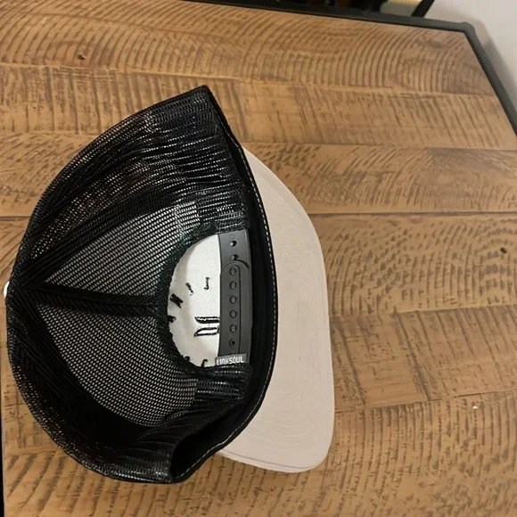 LinkSoul MeshBack / SnapBack Hat - Picture 5 of 9